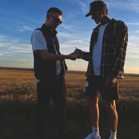Posílám dál (feat. Modie8 & BL4NK)