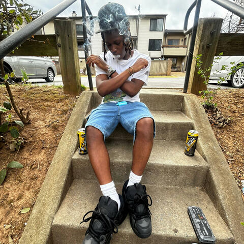 AINT ON SHIT (Freestyle) (feat. Ant Shawty)