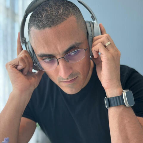 W Eftakart (Cover - Mohamed Hamaki)