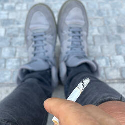 YEEZY (feat. Yung Voces, 99Beatz & Pureza Beatz)