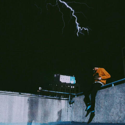 LUVSIK (feat. snxwphia)