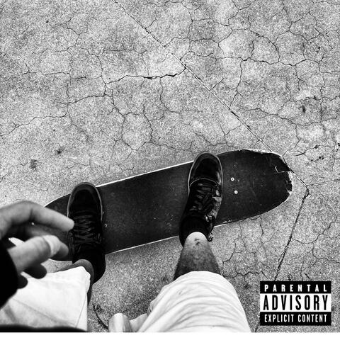 pain n' luv (feat. YUNG.WEEZZ)