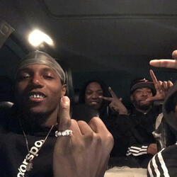 Peter Pan (feat. Litty Nitty & Charta)