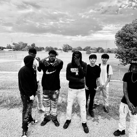 ABOVE THE RIM (feat. 1300WAYS, K4TOOCOLD & SPADE)