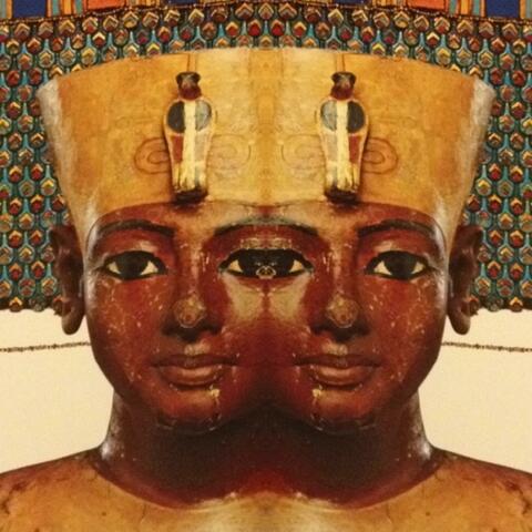 KING TUT