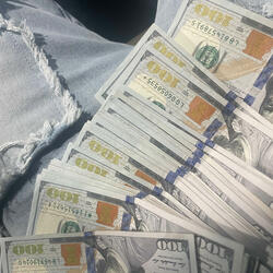 Bounce out city (feat. Hog lil c & Hog stretch)