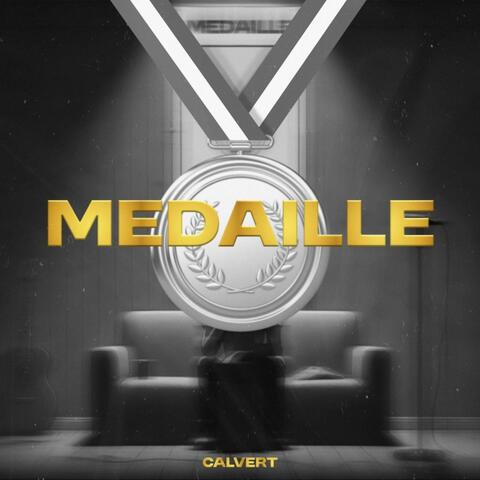 MÉDAILLE