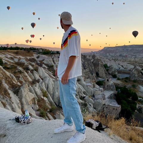 Good Times (feat. AKIKI)