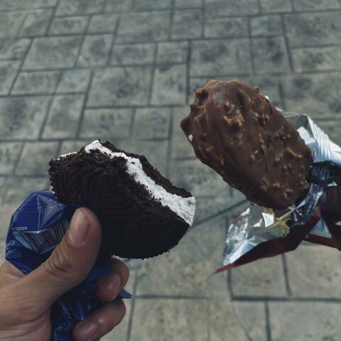 Diferentes / Saske One