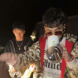 Familytiesnotnomodties