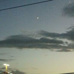 as i take my final breath, i look up at the sky as it starts to rain fire