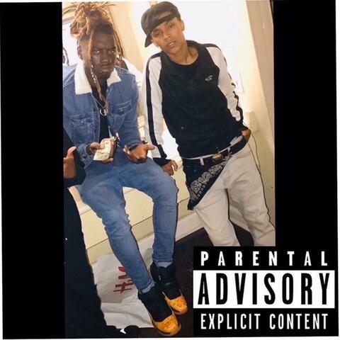 Pouring Up (feat. KashRuleFetti)