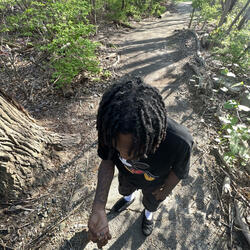 cant think (feat. Barretta)