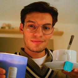 Te aplico Crema / I apply cream to you