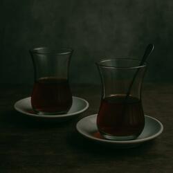 SEVGİLİYLE SON ÇAY