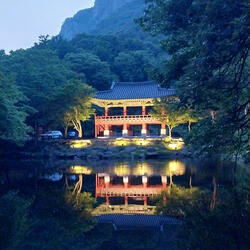A song of light in darkness어둠에 잠긴 빛의 노래 Iching 주역 택뢰수