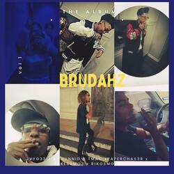 MONEY (feat. PAPER CHAS3R & 1TMACC)