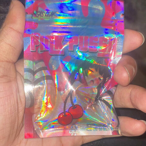 3L Luv (feat. Luuh Luv)