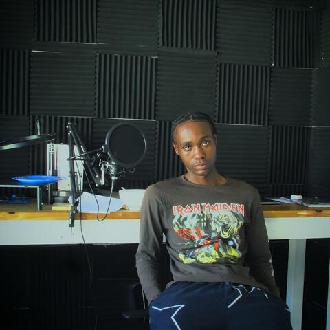 Danny Douglas freestyle