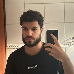Sinto tanto a sua falta