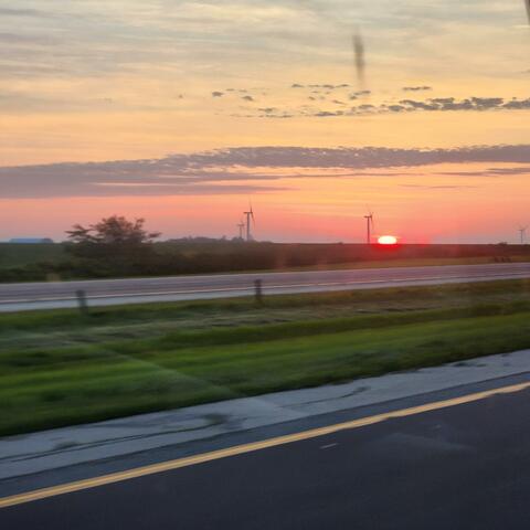 Every Time I Bust, I Cry