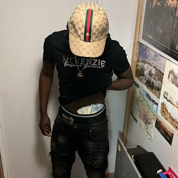 MUNDO CIRCULA (feat. FRYSTINE & FG)