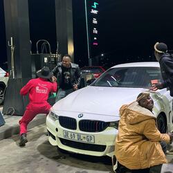 Go Rata Motho