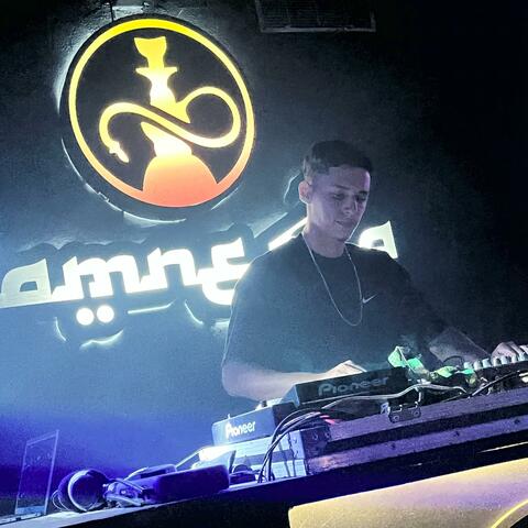 DESANDE GARUPA - ELETROFUNK