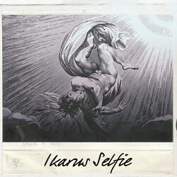 Ikarus Selfie