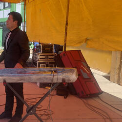 ADONAY //EN LAS MANOS DE MI JESUS