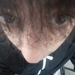 Toi viendo la luna<3