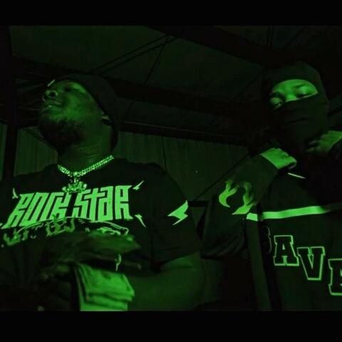 Money & Packages (feat. Bigg Mark)