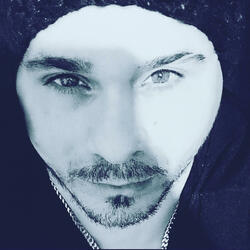 Ma il cielo è sempre più blu