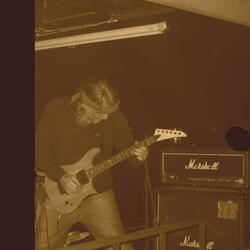 Guitar Solo Wall (Live Dorock 20 06)