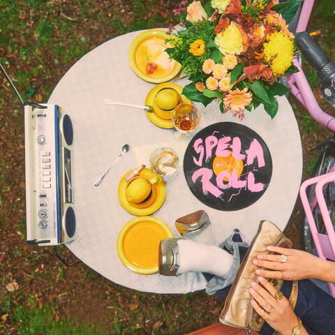 SPELA ROLL