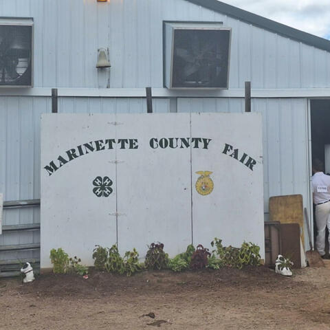 Marinette Country Fair (feat. Neal Arthur Hansen)