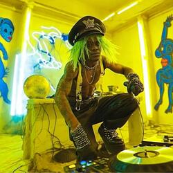 Dévouement aka dedication