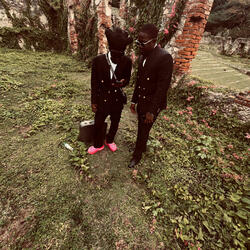 Just vibe (feat. Seegy Cash)