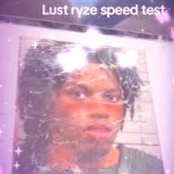 LUST RYZE VS DUMBFOXFURRY RAP BATTLE