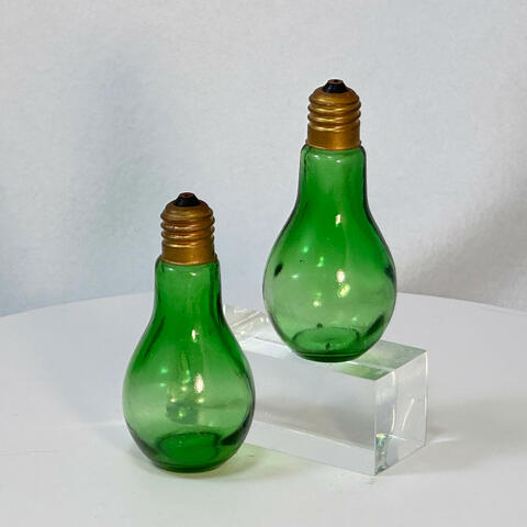 Pee Wee Green Glass Lightbulb Shakers