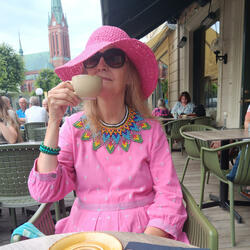 The Life Behind Your Glasses