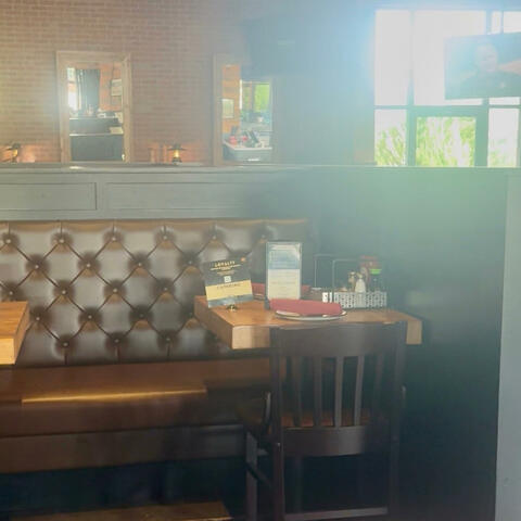 Corner Booth At Tommy's