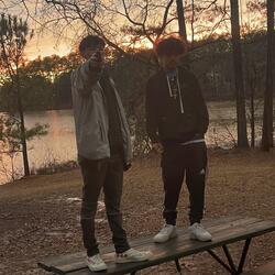 Bruddas (feat. Yung Chico)