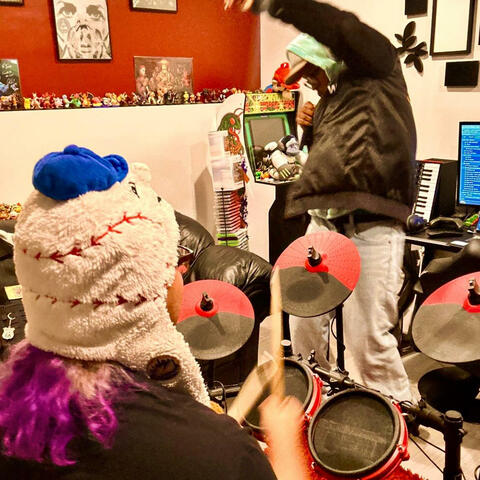 ROADKILL REMIX (feat. Gerry Sapia)