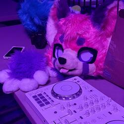 Trainhopper (feat. Muffin Fox)