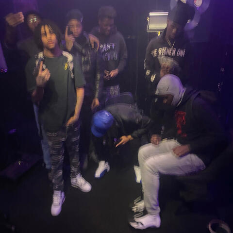 Mr Fto (feat. Nlm3Draco & Nlm3Kam)