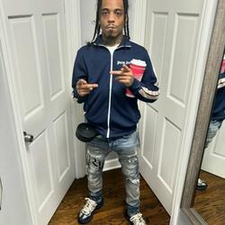 Why boog die ? (feat. Screwly g)