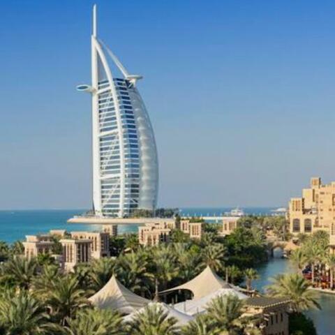 Dubai (feat. Yung Kirk)