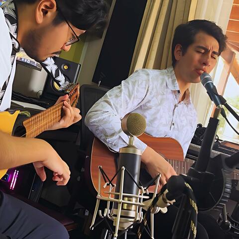 Historia de Dos (feat. Tomio Shimabukuro)