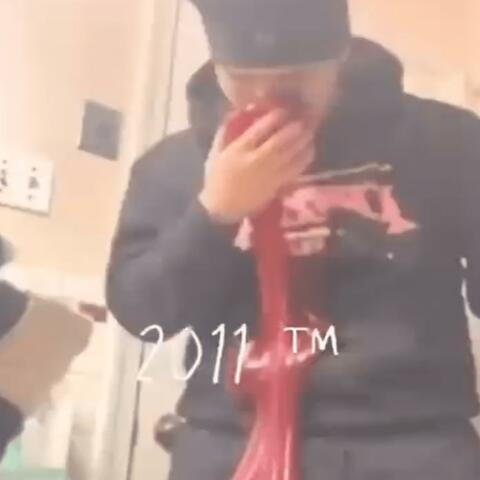 1inamillion (feat. 4xlowkey)